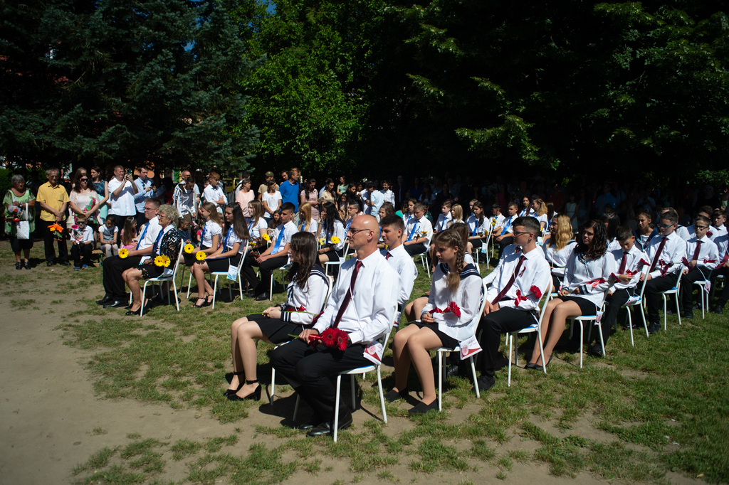 Ballagás az Árpád iskolában (18 / 2. kép)