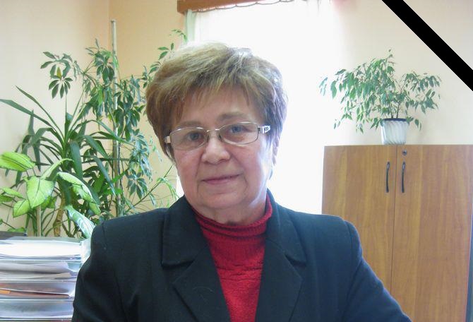 Ma elhunyt Éva néni, a 3-mas számú választókörzet képviselője