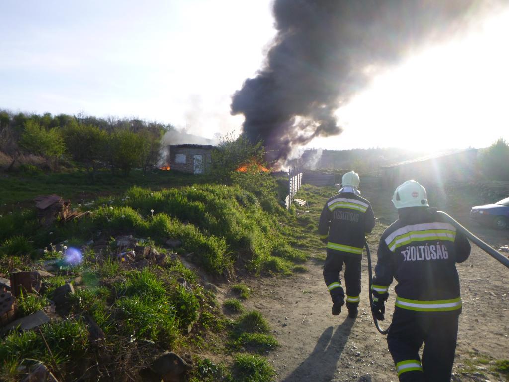 A háztartási hulladék égett Lábodon és Kaposváron is (3 / 2. kép)