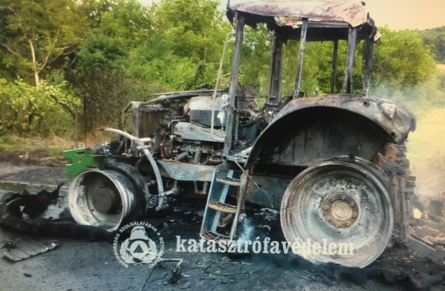 Traktor gyulladt ki-videóval, képekkel!