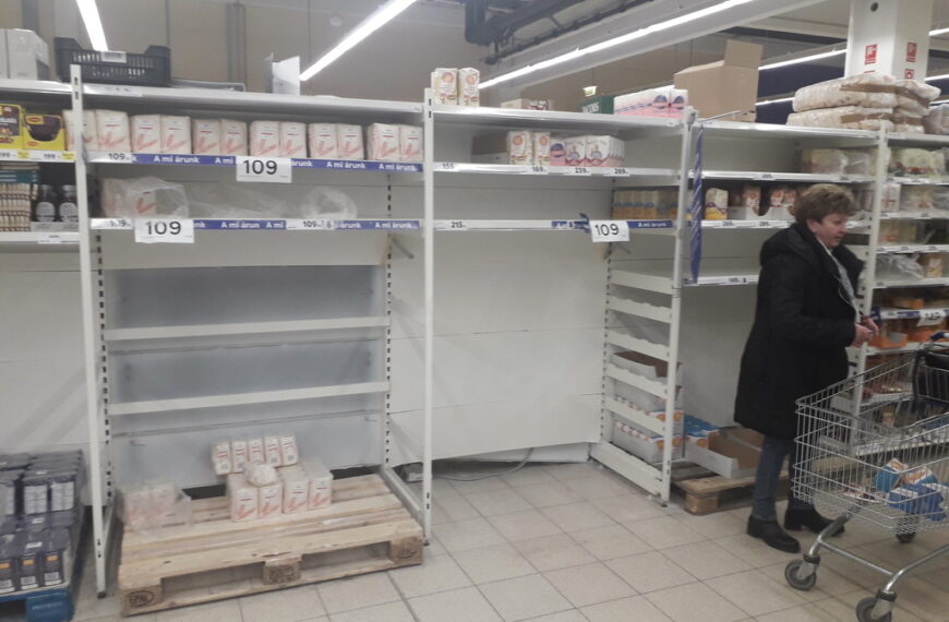 Lisztből, cukorból, étolajból, száraztésztából és WC-papírból fogyott a legtöbb