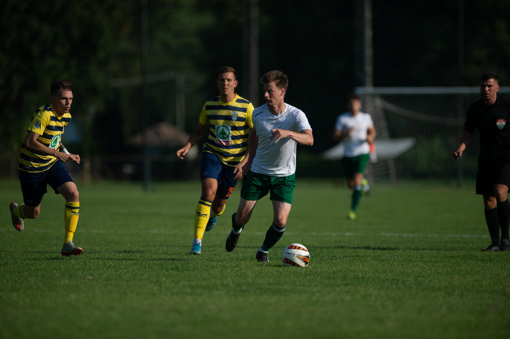 Nem volt könnyű dolguk a hazaiaknak (30 / 13. kép)