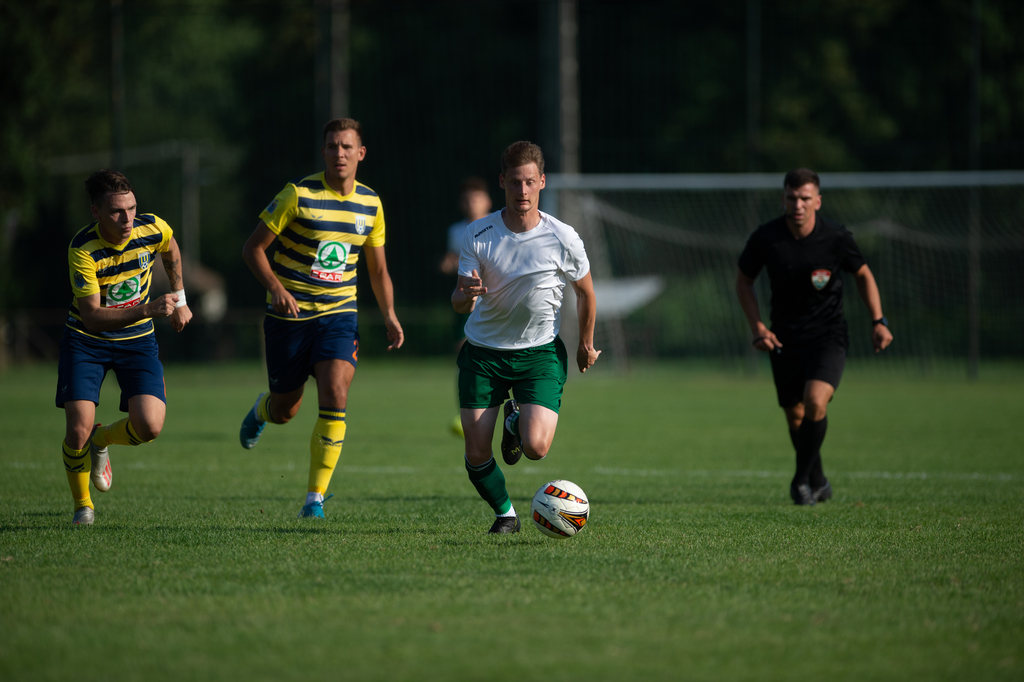 Nem volt könnyű dolguk a hazaiaknak (30 / 14. kép)