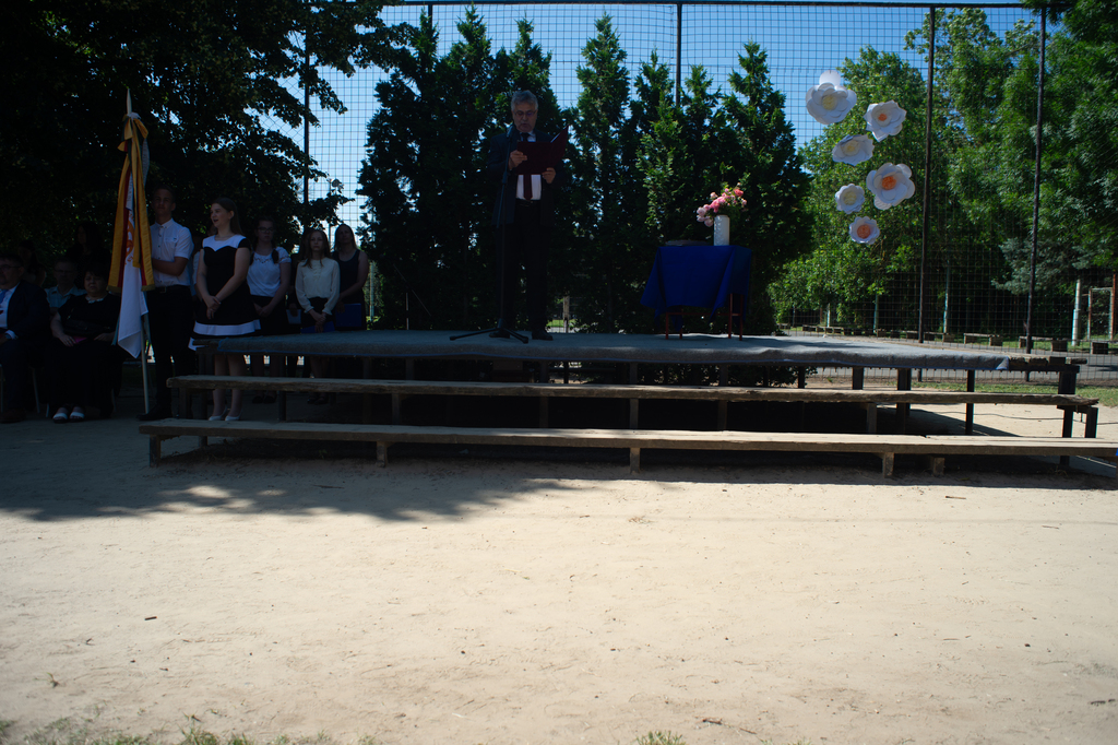 Ballagás az Árpád iskolában (18 / 13. kép)