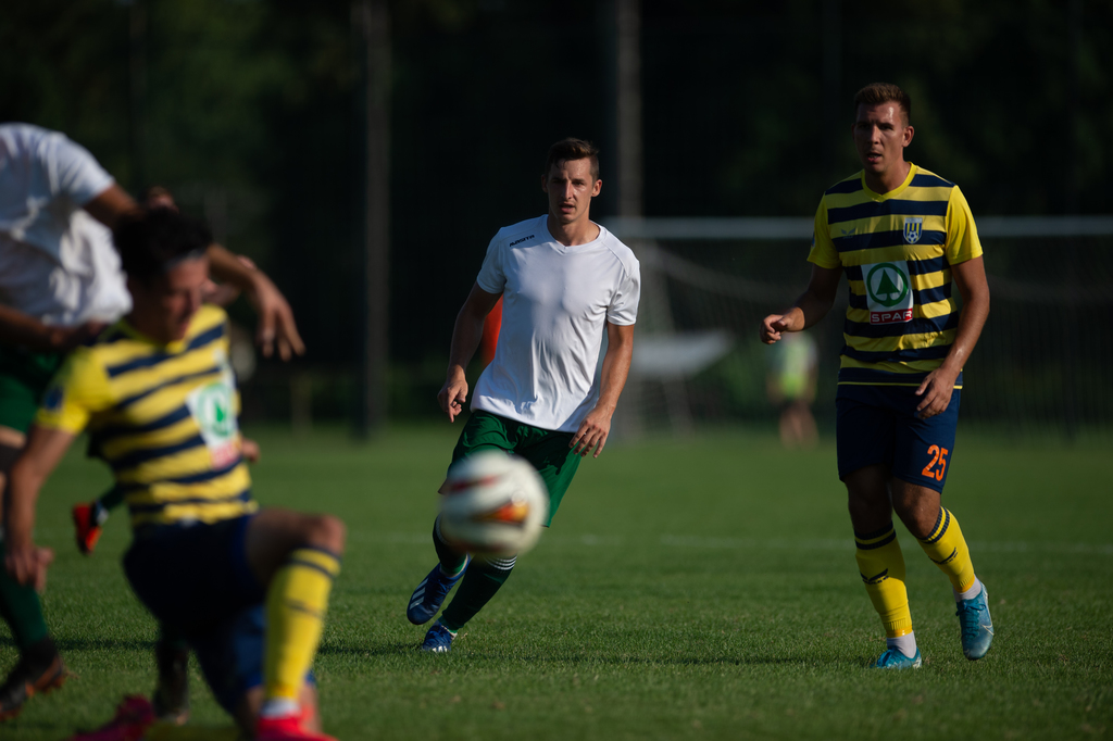 Nem volt könnyű dolguk a hazaiaknak (30 / 17. kép)