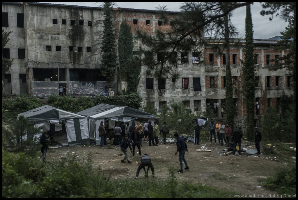 Bosznia, Bihácsi menekülttábor (28 / 1. kép)