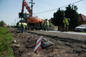 Útfelújítás aTaranyi úton 2018 májusában