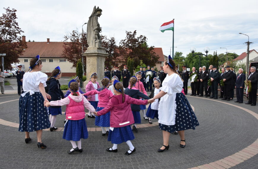 Elismerés tűzoltóknak