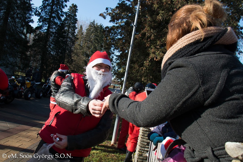 Motoros mikulások (10 / 3. kép)