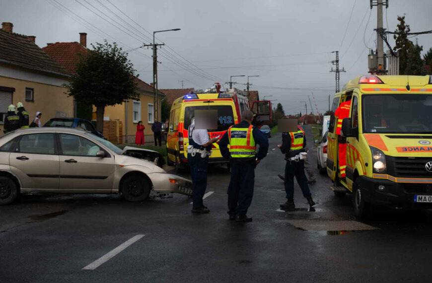 A balesethez közel lakott az utóban utazó pár.