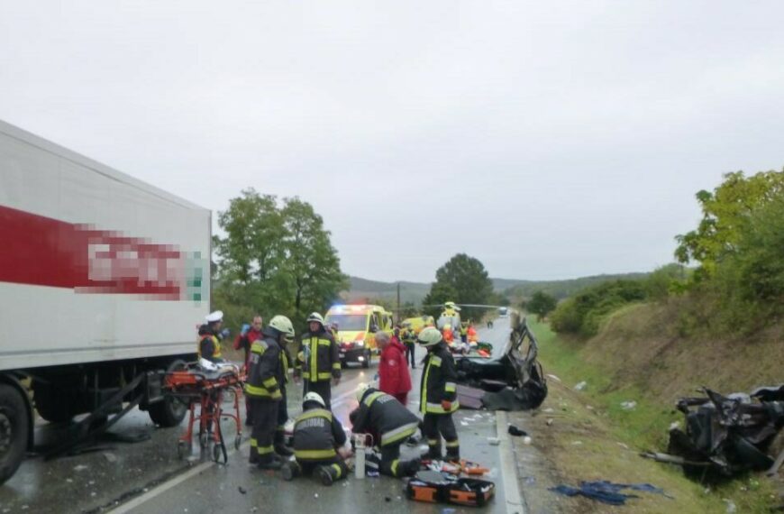 A rendőrség felvételei.
