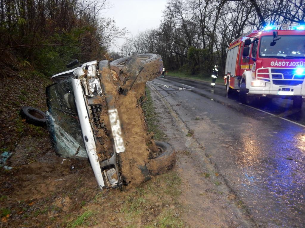 A sofőr nem szenvedett komolyabb sérülést (7 / 3. kép)