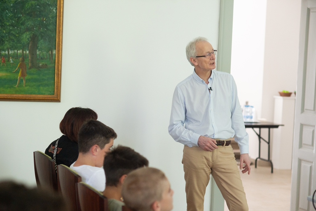 Fotók az előadásról (8 / 4. kép)