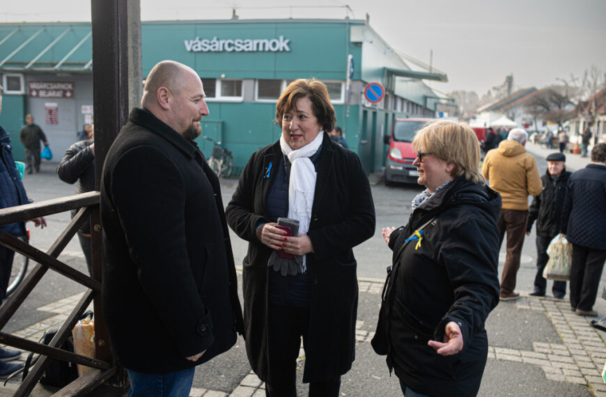 Összellenzéki utcafórum Nagyatádon
