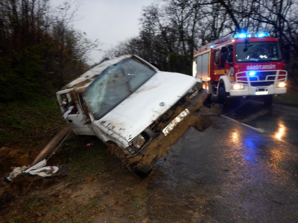 A sofőr nem szenvedett komolyabb sérülést (7 / 4. kép)