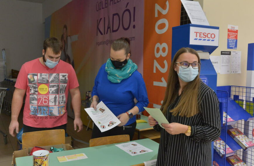 Az állatmenhely védencei számára szerveztek gyűjtést