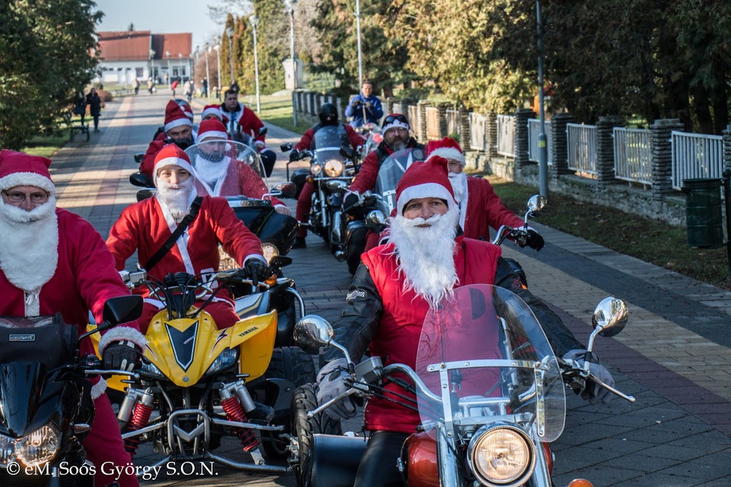 Motoros mikulások (10 / 5. kép)