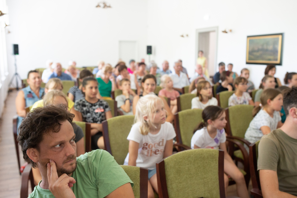 Fotók az előadásról (8 / 6. kép)