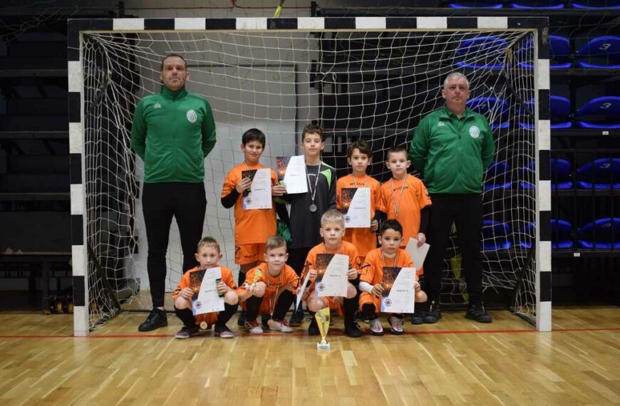 NFC U9