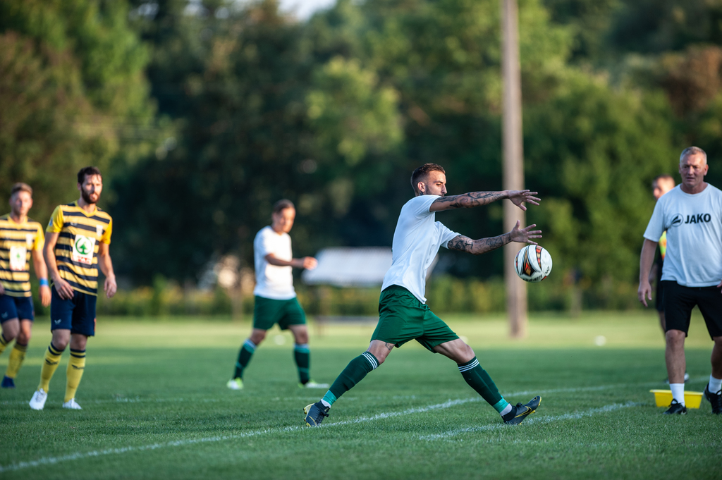 Nem volt könnyű dolguk a hazaiaknak (30 / 10. kép)