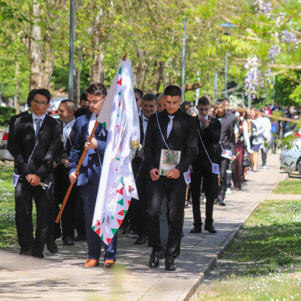 Utoljára csengettek ki a NASZI végzőseinek