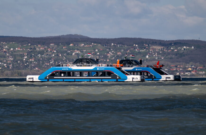 Elindult a hajózási szezon és a viharjelzés a Balatonnál