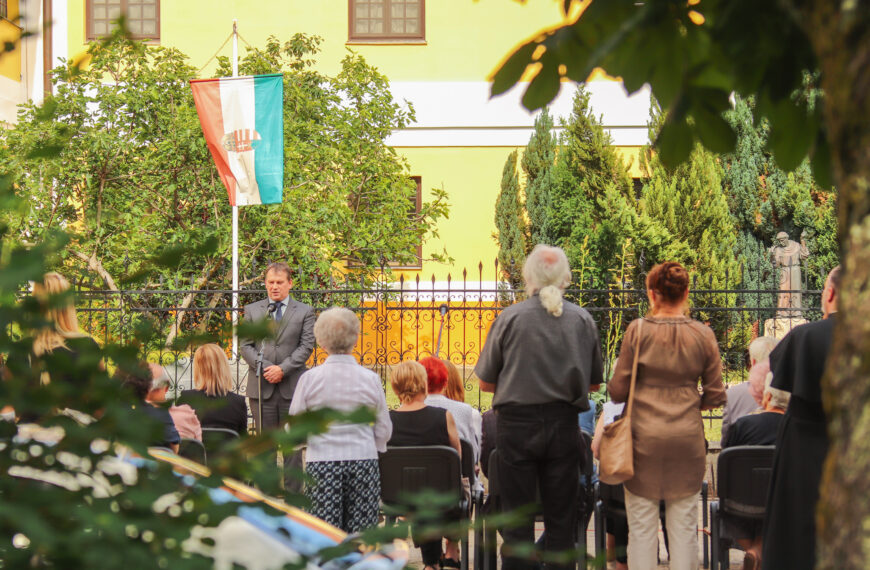 A kultúra megtartó erejéről beszéltek a nagyatádi Trianon-megemlékezésen